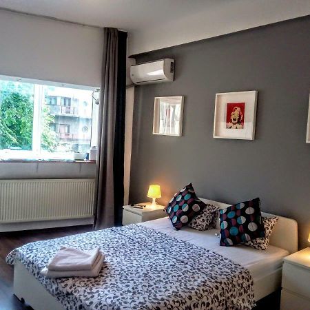 Central Bright Modern Studio Bükreş Dış mekan fotoğraf