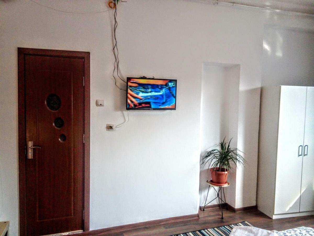 Central Bright Modern Studio Bükreş Dış mekan fotoğraf