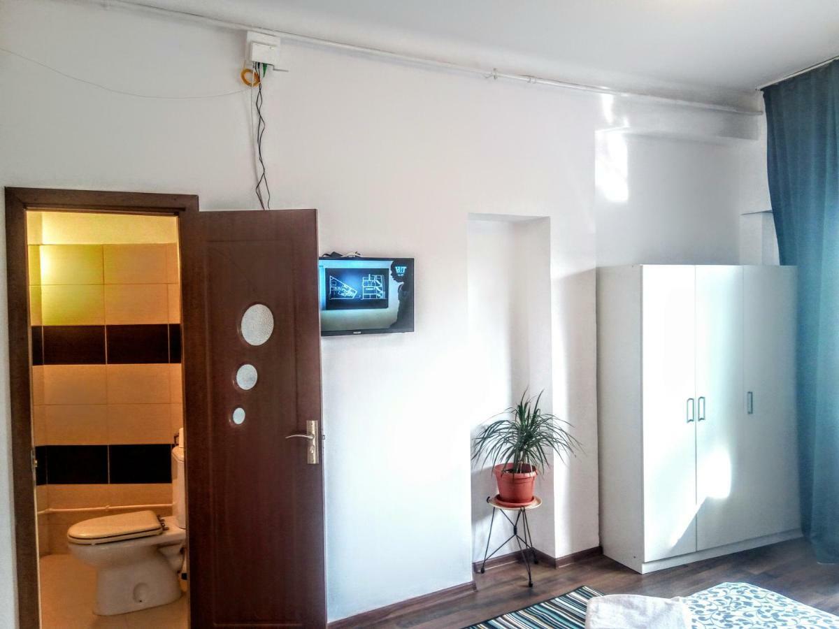 Central Bright Modern Studio Bükreş Dış mekan fotoğraf