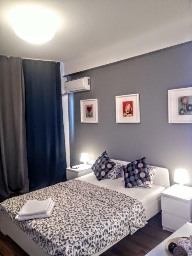 Central Bright Modern Studio Bükreş Dış mekan fotoğraf